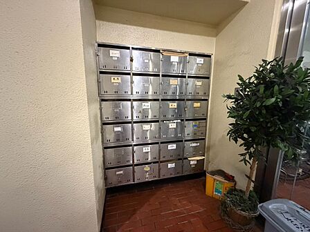郵便受けも、きちんと管理されています。