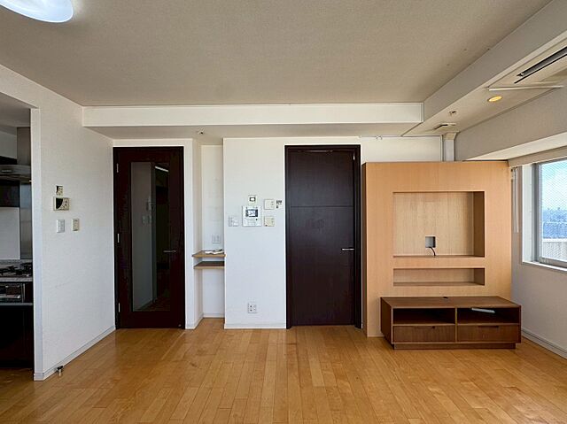 室内 ファーストリアルタワー新宿 25階/-