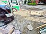 エントランス：上質感漂う玄関アプローチです。
