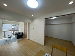 居間
