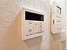 設備：見やすい画面で操作しやすい給湯パネル。