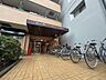 エントランス：上質感漂う玄関アプローチです。