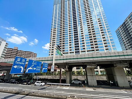 眺望や窓からの景色が良いと、家で過ごす時間も快適です。