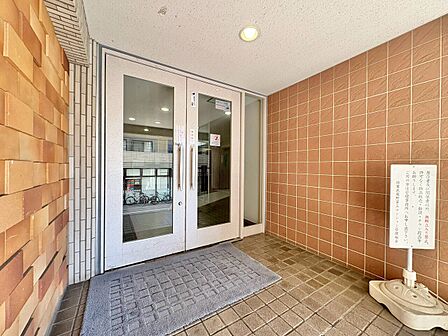 綺麗に整備されており、行き届いた管理体制をうかがわせます。