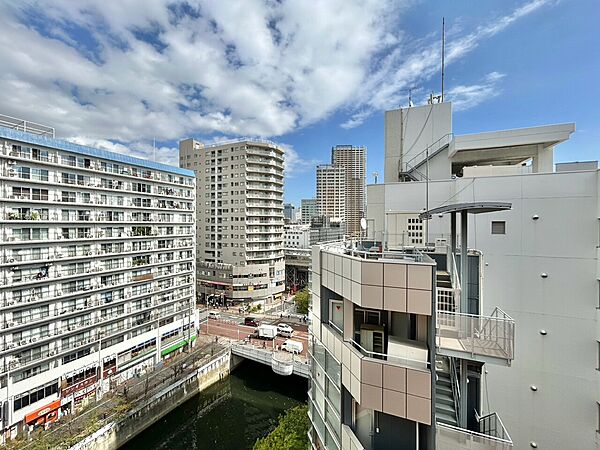 バルコニーを拡大表示