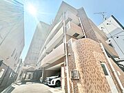 飽きのこないシンプルモダンな外観です。