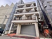 飽きのこないシンプルモダンな外観です。