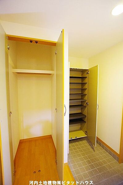 detached 栃木県さくら市きぬの里１丁目16-5

地図を見る