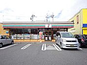 コンビニ「セブンイレブン 宇都宮竹林町店まで378m」
