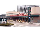 スーパー「かましんカルナ駒生店まで825m」