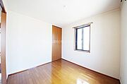 洋室4.5帖※反転室内