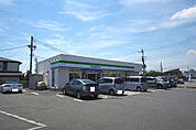 コンビニ「ファミリーマート 宇都宮簗瀬四丁目店まで343m」