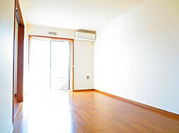 ウィステリア篠崎 1階2LDKのリビング/ダイニング