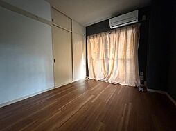 Y’sマンション 1階1Kのリビング/ダイニング