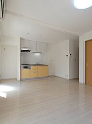 メゾン・ド・レスポワール 1階1LDKのリビング/ダイニング