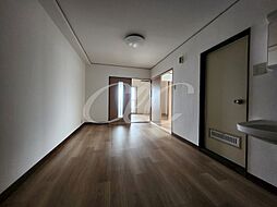 土清ビル 5階2LDKのリビング/ダイニング