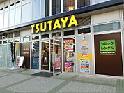 TSUTAYA 豊洲店（784m）