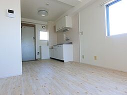 ハイツ高康 4階1LDKのリビング/ダイニング