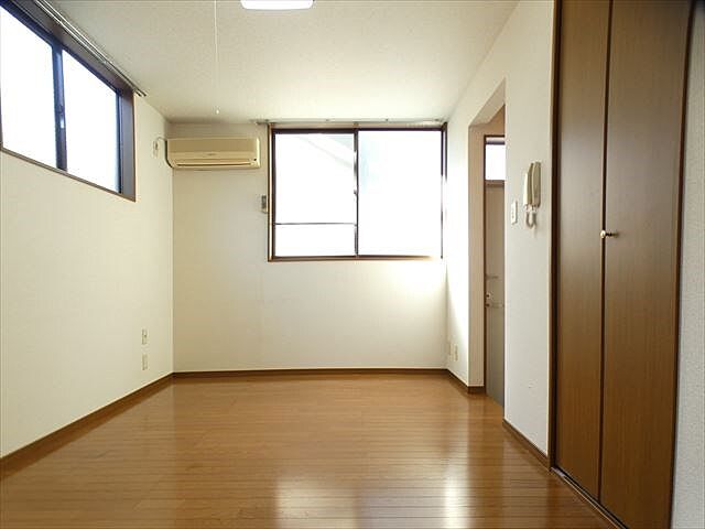 寝室