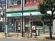ファミリーマート 綾瀬駅前店（193m）