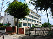 葛飾区立細田小学校（439m）