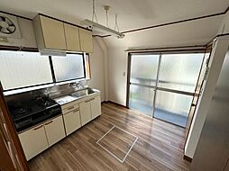 コーポサンフラワー 3階2Kのリビング/ダイニング