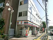 セブンイレブン（335m）