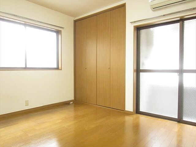 寝室