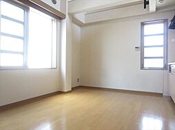 ボアキャトル王子 2階1DKのリビング/ダイニング