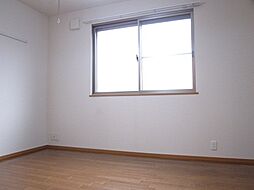 アミークリスタル 1階1Kのリビング/ダイニング