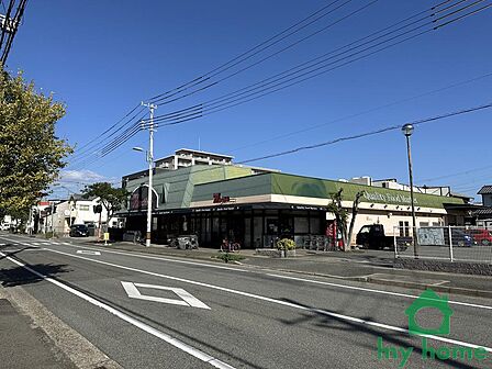プチマルシェ西新町店(750m)