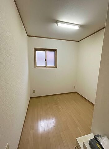 室内 伊勢崎市八斗島町