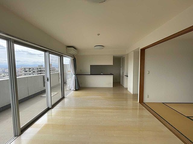 リビング/ダイニング モナーク伊勢崎 6階/-