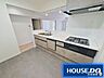 キッチン：システムキッチンがオシャレです！