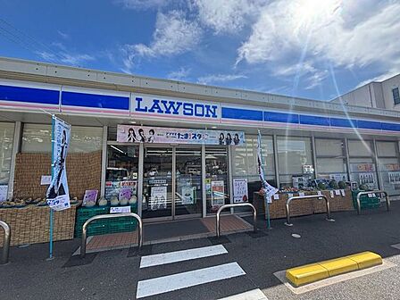 ローソン 小倉熊本二丁目店 570m