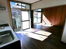 居間