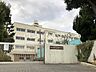 周辺：横浜市立富岡中学校 徒歩17分。 1330m