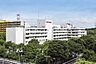 周辺：医療法人社団明芳会横浜旭中央総合病院 徒歩12分。 910m