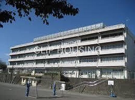 横浜市立善部小学校 徒歩7分。 520m