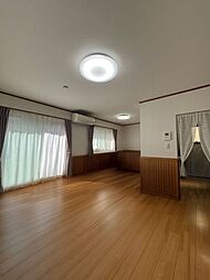 居間