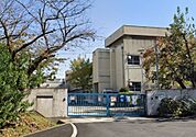 堺市立宮山台小学校（713m）
