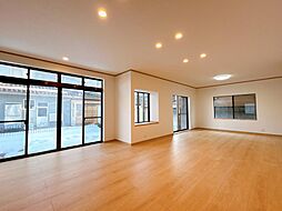 物件画像 滑川市上小泉　戸建て