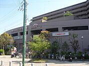 関西スーパー金剛店 1073m