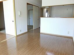 ウエストコート 108 1階3LDKのリビング/ダイニング