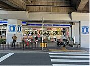 ローソン南海七道駅前店 722m