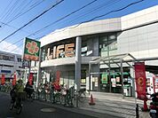 ライフ天美店 947m
