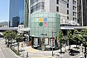 神戸ハーバーランド温泉 万葉倶楽部JR神戸駅から徒歩5分の24時間営業の温泉施設です。アメニティも豊富で手ぶら利用が可能。食事処や全210席のTV付リクライニングシートもあり快適に滞在できます…