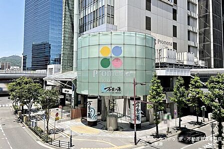 神戸ハーバーランド温泉 万葉倶楽部JR神戸駅から徒歩5分の24時間営業の温泉施設です。アメニティも豊富で手ぶら利用が可能。食事処や全210席のTV付リクライニングシートもあり快適に滞在できます…