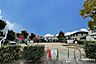 周辺：川島公園周辺住宅地からのアクセスも良く、お子様連れで気軽に立ち寄れる身近な公園です。遊具で楽しく遊べるほか、ベンチでゆったりと休憩するのにも最適な環境です。 160m
