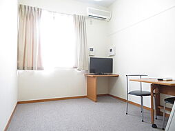 レオパレス大阪狭山 2階1Kのリビング/ダイニング